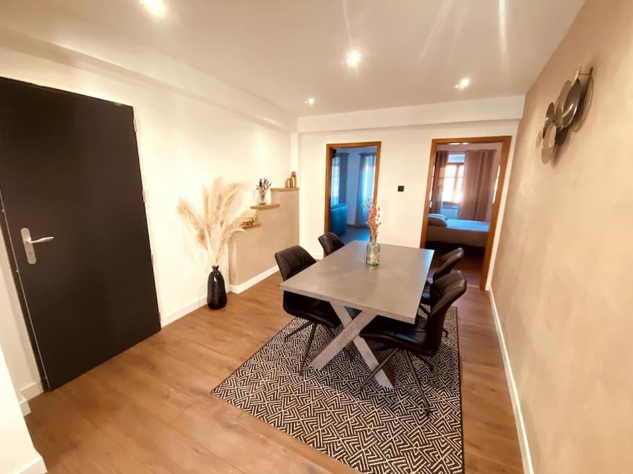 Appartement En Centre-Ville Saint-Avold Eksteriør billede