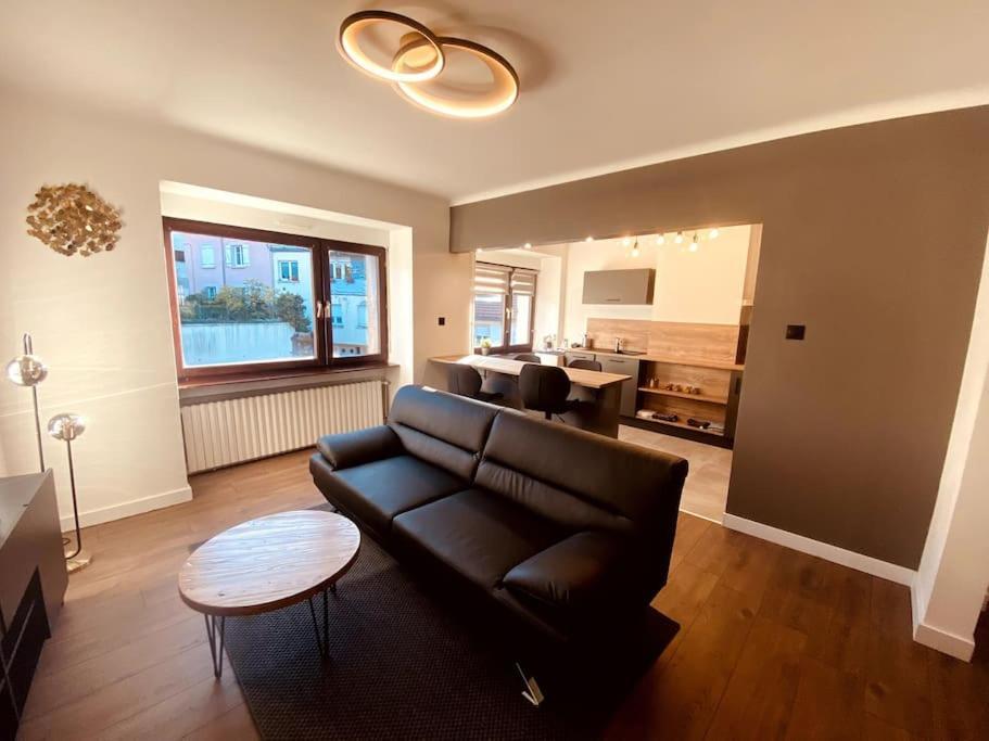 Appartement En Centre-Ville Saint-Avold Eksteriør billede